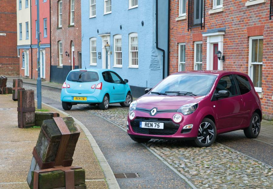  Renault Twingo 2011 года  (фото 82 из 83)